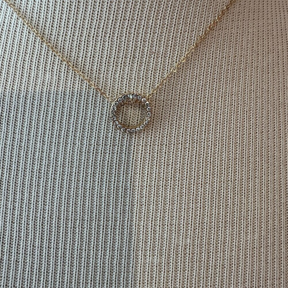 Park Lane Jewelry Roo necklace in gold NEW! Circle of crystals Effortless trend!
